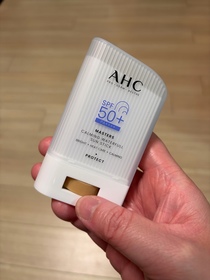 cwong-AHC9重全護撫紋淡斑防曬棒_1
