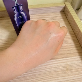 msthea-L'ORÉAL PARiS超水光精華_3