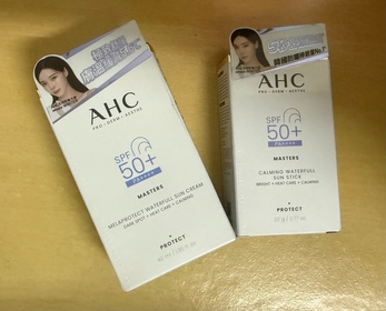 R-AHC9重全護撫紋淡斑防曬棒_2