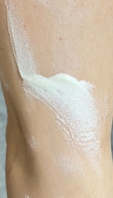 chewyfruit-Bioré水感智能防曬慕斯_3