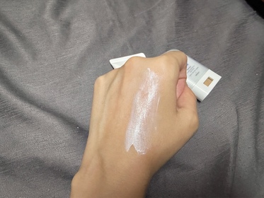 KyouQ-AHC9重全護撫紋淡斑防曬乳_4