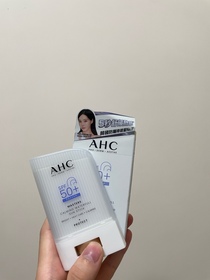 Kk.ac-AHC9重全護撫紋淡斑防曬棒_1