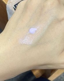 Fng-GIVENCHY稜鏡精華調色底霜_2