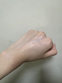 mimi-BIODERMA 貝膚黛瑪水活保濕精華肌底液_3