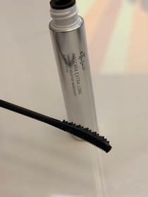 bobobeauty-ettusais激長濃密捲翹睫毛液_2