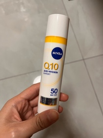Winnie Soo-NIVEAQ10全方位抗糖抗皺抗曬日乳_1