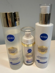 GinGin-NIVEALUMINOUS630雙效淡斑透白精華_1