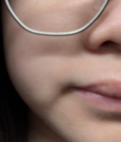 Tweet-AHC9重全護撫紋淡斑防曬乳_4