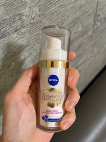 somethinggg_-NIVEALUMINOUS630雙效淡斑透白精華_3