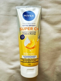 Little-NIVEA果萃雙效SUPER C+ 防曬精華凝乳 SPF50 PA++++ _3