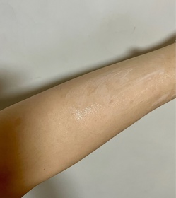 sscxy-NIVEA果萃雙效SUPER C+ 防曬精華凝乳 SPF50 PA++++ _3