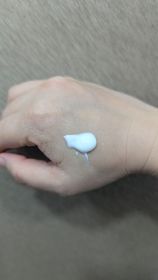 CC-NIVEA果萃雙效C&A淡斑亮白精華凝乳_2