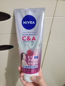 Sandywwy-NIVEA果萃雙效C&A淡斑亮白精華凝乳_1