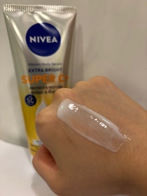Lokyan-NIVEA果萃雙效SUPER C+ 防曬精華凝乳 SPF50 PA++++ _2