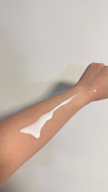 wawa-NIVEA果萃雙效SUPER C+ 防曬精華凝乳 SPF50 PA++++ _2
