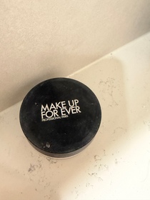 VictoriaPanda-MAKE UP FOR EVER啞光蜜粉_1