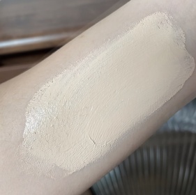 莓莓-CLARINS賦活雙萃精華粉底液_1