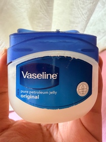 咕姑固-Vaseline凡士林純白花士苓_1