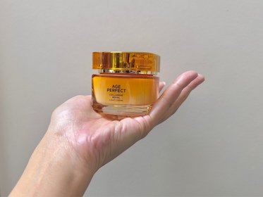KyouQ-L'ORÉAL PARiS金致臻顏花蜜奢養膠原輕盈乳霜_2