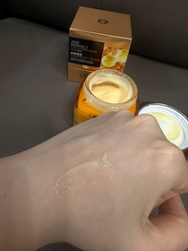Fanc-L'ORÉAL PARiS金致臻顏花蜜奢養膠原輕盈乳霜_3