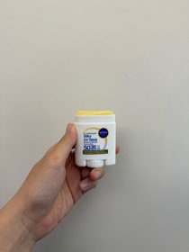 黯然仙人掌-NIVEA專研絲滑輕盈UV防曬棒 (無香版)_1