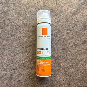 takemyokane-LA ROCHE-POSAY全效廣譜抗油光清爽防曬噴霧 SPF50+_1