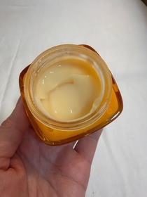 Suewong-L'ORÉAL PARiS金致臻顏花蜜奢養膠原輕盈乳霜_2