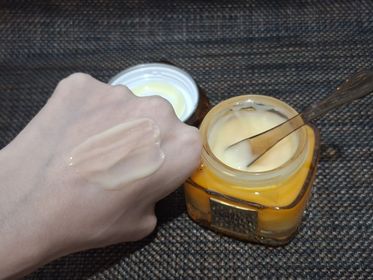 JW-L'ORÉAL PARiS金致臻顏花蜜奢養膠原輕盈乳霜_3