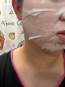 Yuki Chow-LA ROCHE-POSAYCICAPLAST B5 PRO 極效修復面膜_3