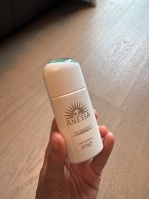 Karman28-ANESSA全效濾光活膚UV乳液 SPF50+ PA++++_1