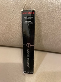 TL-ARMANI BeautyPOWER FABRIC持久零瑕遮瑕液_2