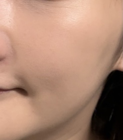 Mamamia-Charlotte Tilbury輕盈無瑕柔光蜜粉 #磨皮銀餅_3