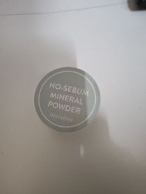Yumi0149-INNISFREE控油礦物散粉 (礦物控油碎粉)_1