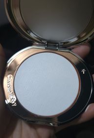 Conw-Charlotte Tilbury輕盈無瑕柔光蜜粉 #磨皮銀餅_1