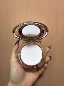 Amy KHM-Charlotte Tilbury輕盈無瑕柔光蜜粉 #磨皮銀餅_1