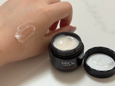 Khloe-OLAYPROX 淡紋屏障修護黑管面霜_2
