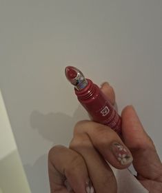 Fng-Her lip to BEAUTY傾心修潤精華唇釉_2
