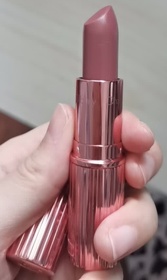 楊一二-Charlotte Tilbury輕吻唇膏_1