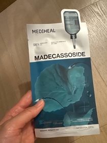 Karman28-MEDIHEAL積雪草特強修護精華水庫面膜_1