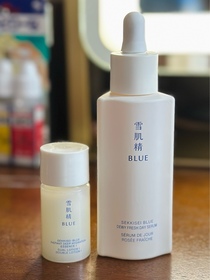 Maggie Wong-KOSE 雪肌精雪肌精 BLUE 水潤透亮防曬精華_1