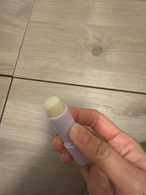 Karman28-CAUDALIE葡萄籽滋潤抗氧護唇膏_2