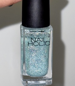 Emily Leung-NAIL HOLICNAIL HOLIC 24_7_1