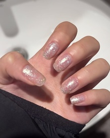 Emily Leung-NAIL HOLICNAIL HOLIC 24_7_2