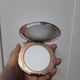 Sandy-Charlotte Tilbury輕盈無瑕柔光蜜粉 #磨皮銀餅_1