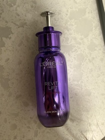 Kmggigi-L'ORÉAL PARiS超水光精華_1