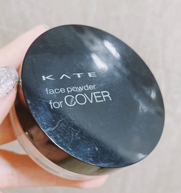 莓莓-KATE TOKYO零瑕肌密蜜粉_1