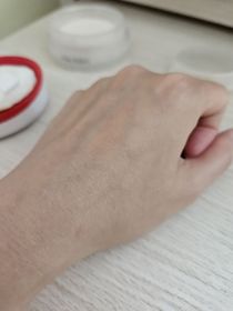 lonia-SHISEIDO 資生堂養膚修護精華蜜粉 _4