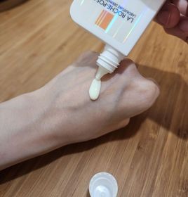JW-LA ROCHE-POSAYANTHELIOS UVMUNE 400全效廣譜輕盈隔離乳液 【抗斑配方】_2