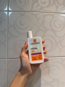 Kaikai-LA ROCHE-POSAYANTHELIOS UVMUNE 400全效廣譜輕盈隔離乳液 【抗斑配方】_1