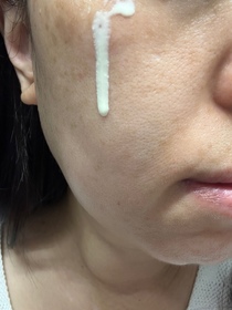 Carmen CC-LA ROCHE-POSAYANTHELIOS UVMUNE 400全效廣譜輕盈隔離乳液 【抗斑配方】_2